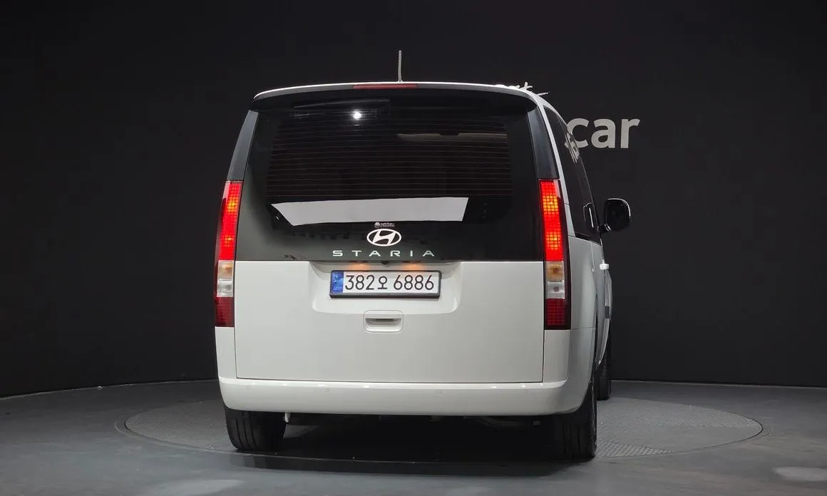 Hyundai Staria — фото 3