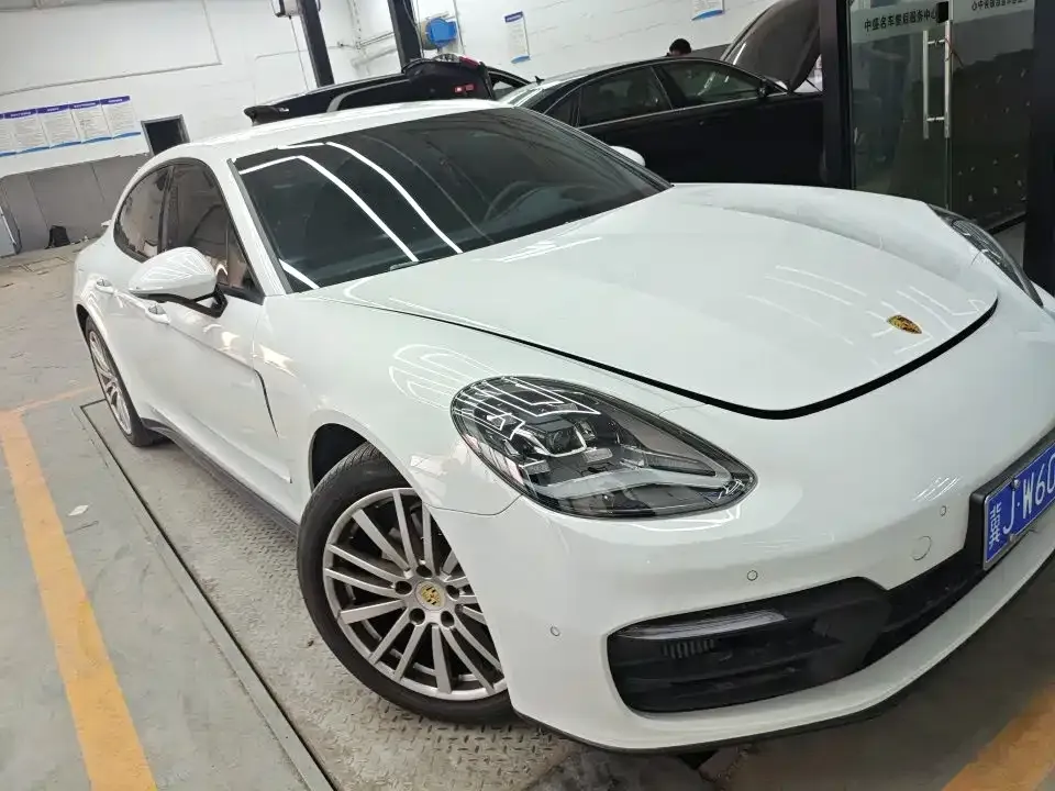 Porsche Panamera — фото 3
