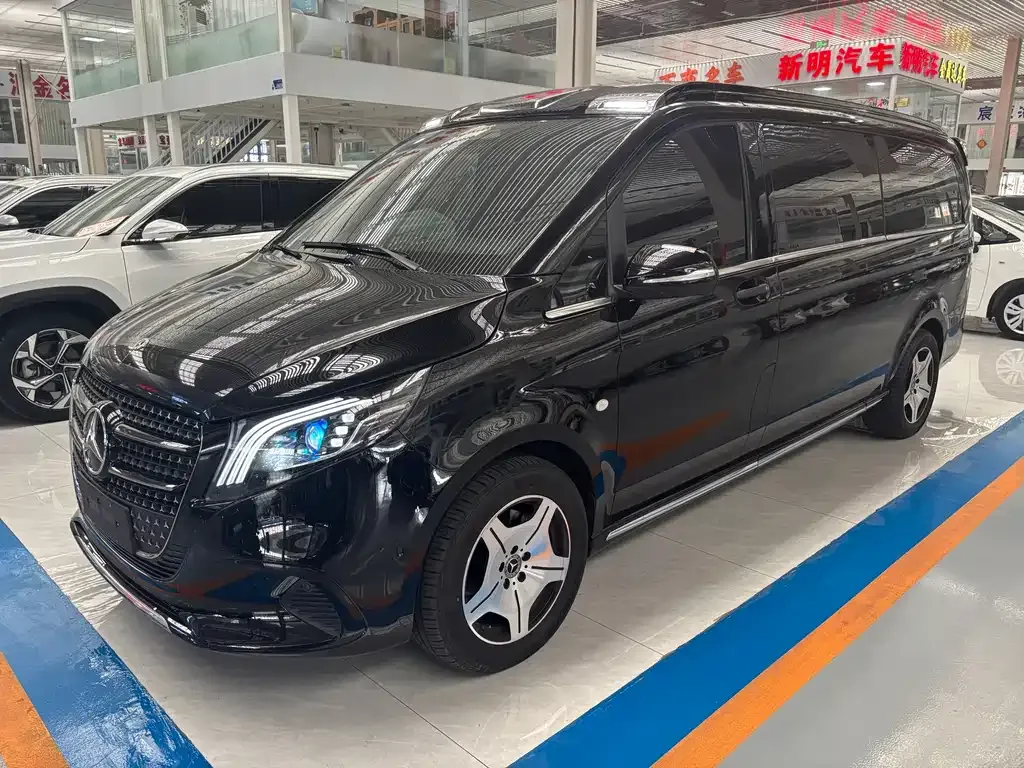 Mercedes-Benz Vito — фото 1