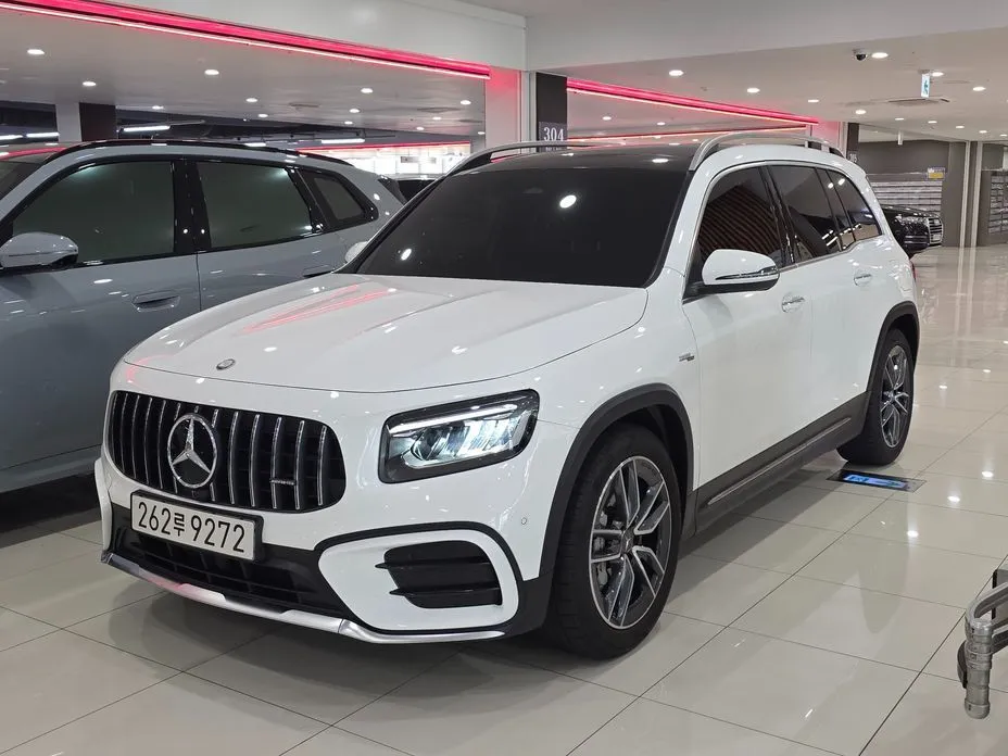 Mercedes-Benz GLB-Class — фото 1