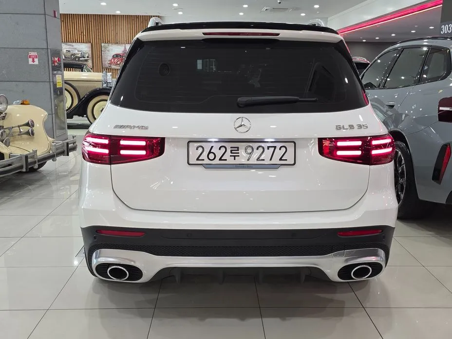 Mercedes-Benz GLB-Class — фото 10