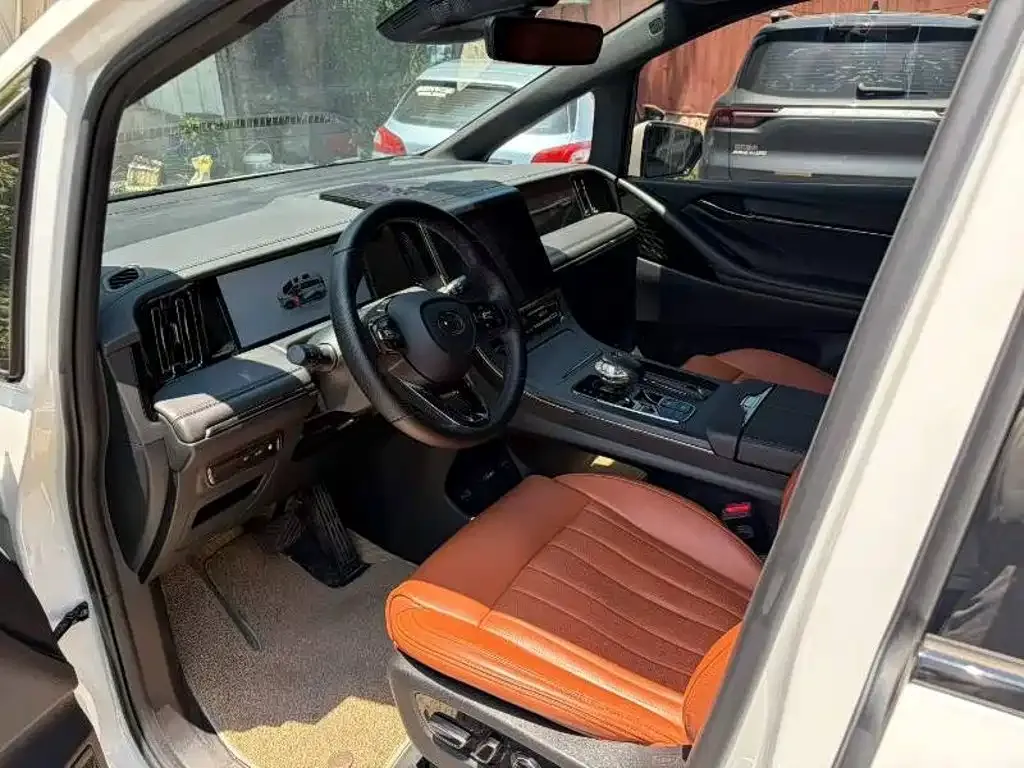 GAC Motor Trumpchi E9 — фото 3