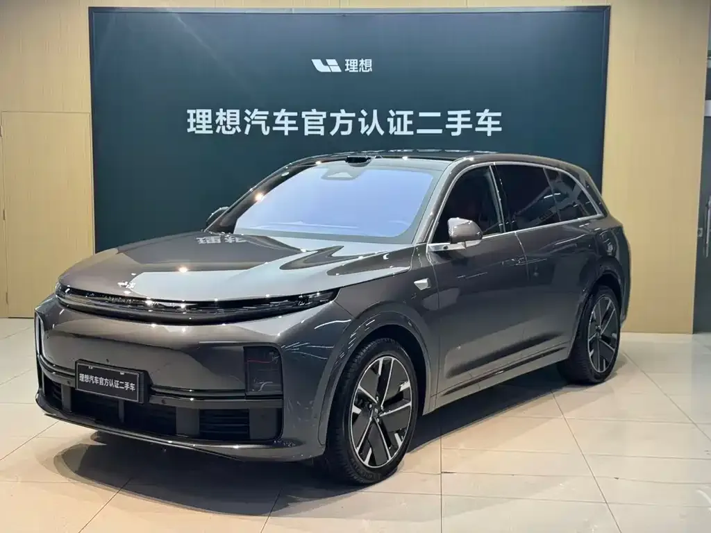 Li Auto L7 — фото 1