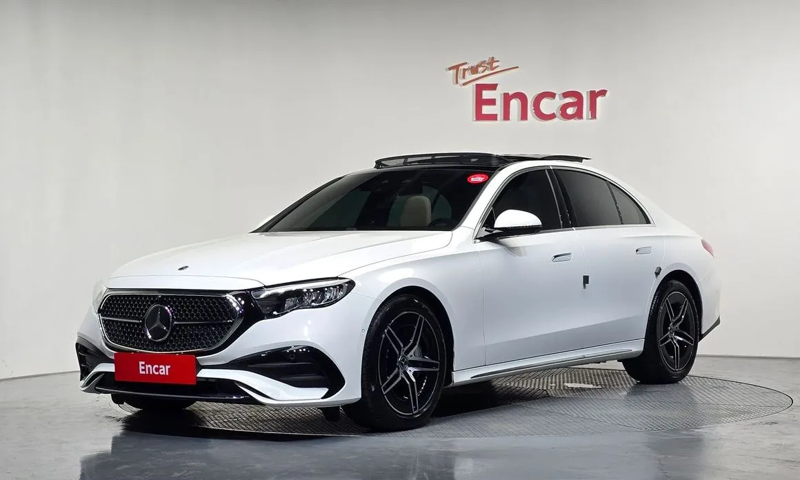 Mercedes-Benz E-Class — фото 1
