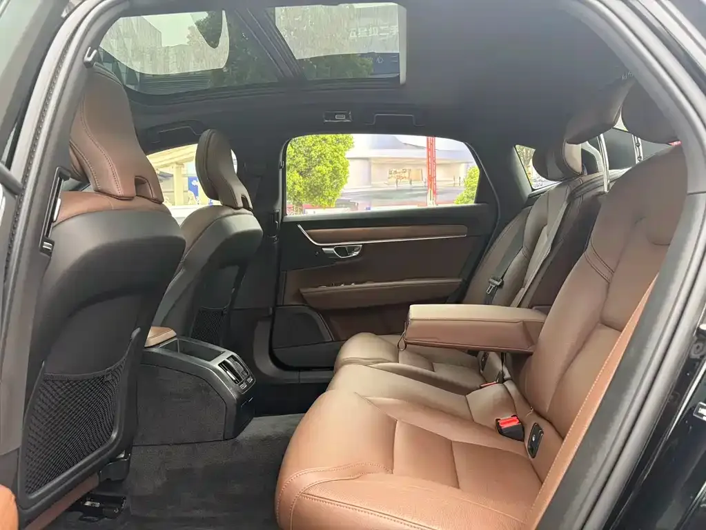 Volvo S90 — фото 2