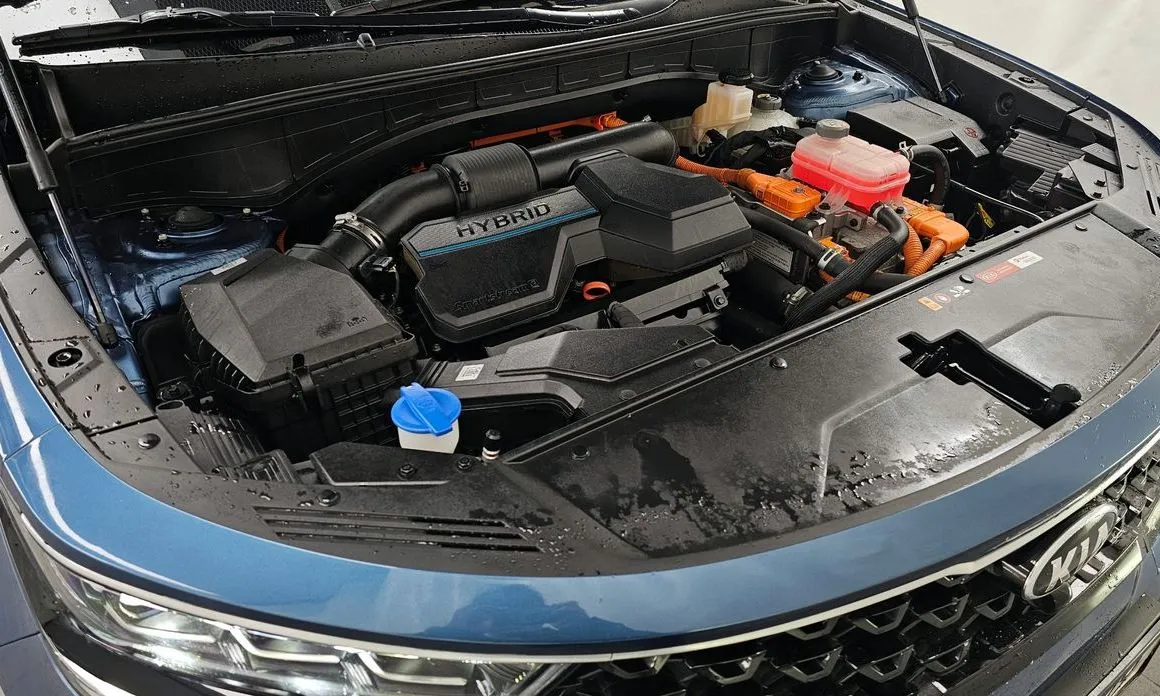 Kia Sorento — фото 9