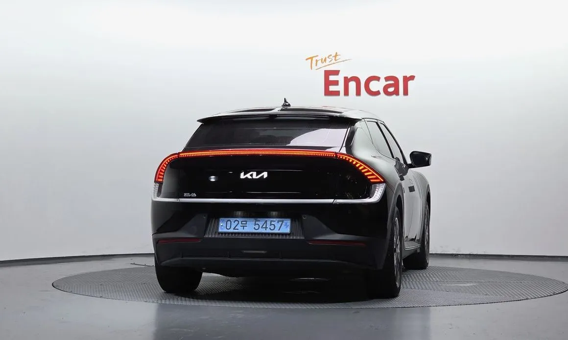 Kia EV6 — фото 3