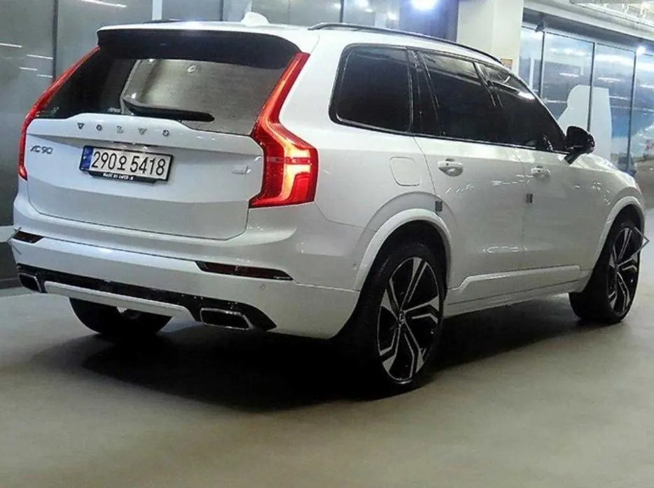 Volvo XC90 — фото 2