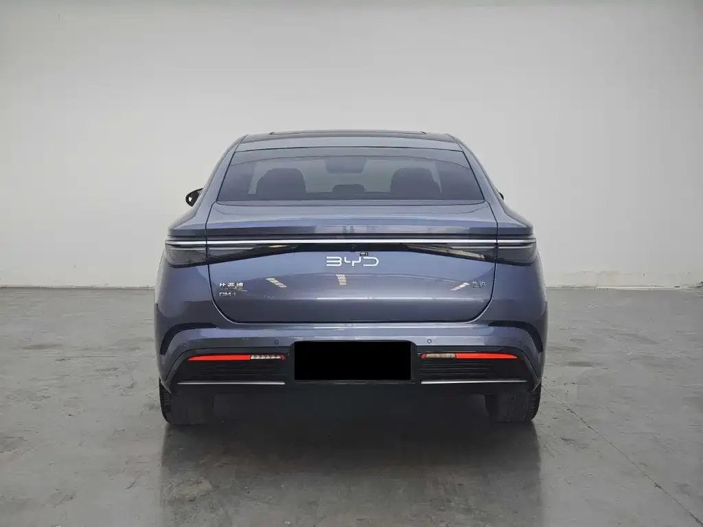 BYD Seal — фото 7