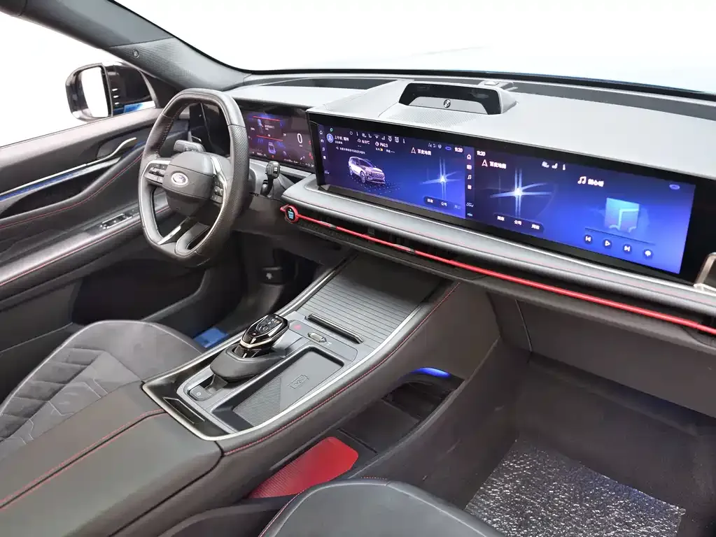 Ford Edge — фото 4