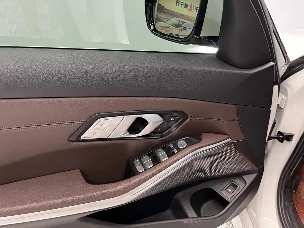 BMW 3 Series — фото 10