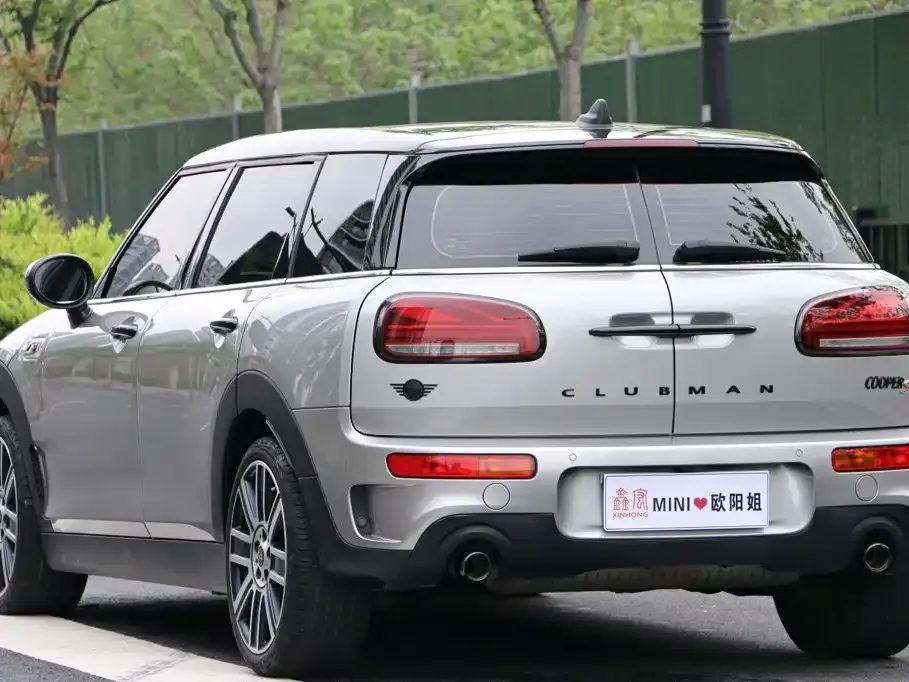 MINI Clubman — фото 5