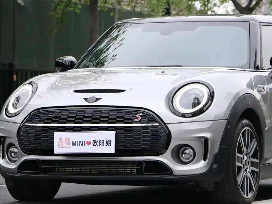 MINI Clubman — фото 6
