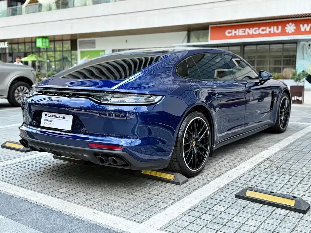 Porsche Panamera — фото 9