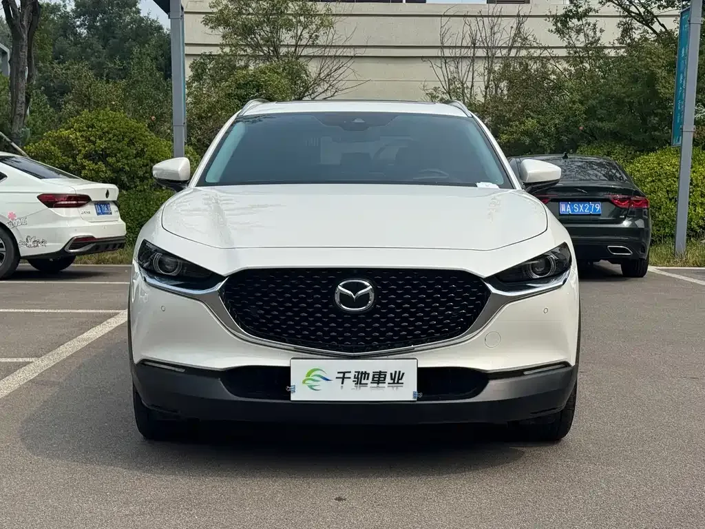 Mazda CX-30 — фото 10