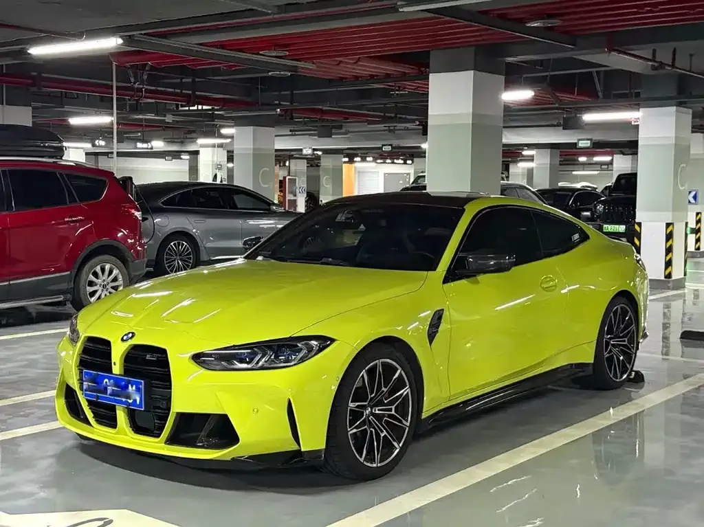 BMW M4 — фото 1