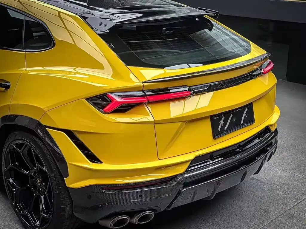 Lamborghini Urus — фото 6
