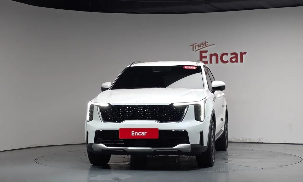 Kia Sorento — фото 6