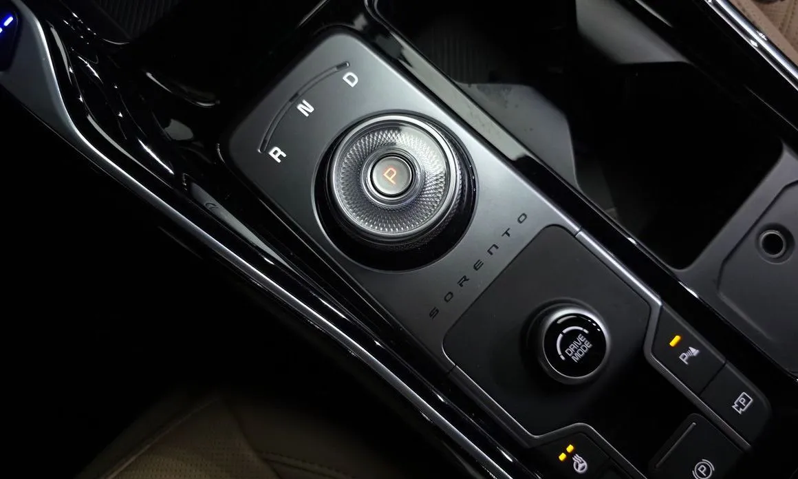 Kia Sorento — фото 3