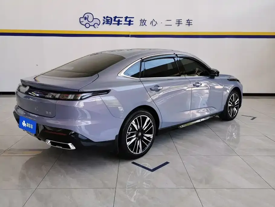 Changan Eado — фото 2