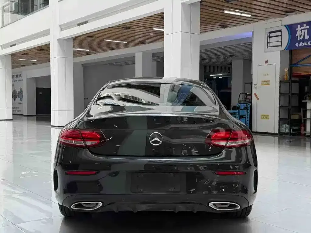 Mercedes-Benz C-Class (Import) — фото 4
