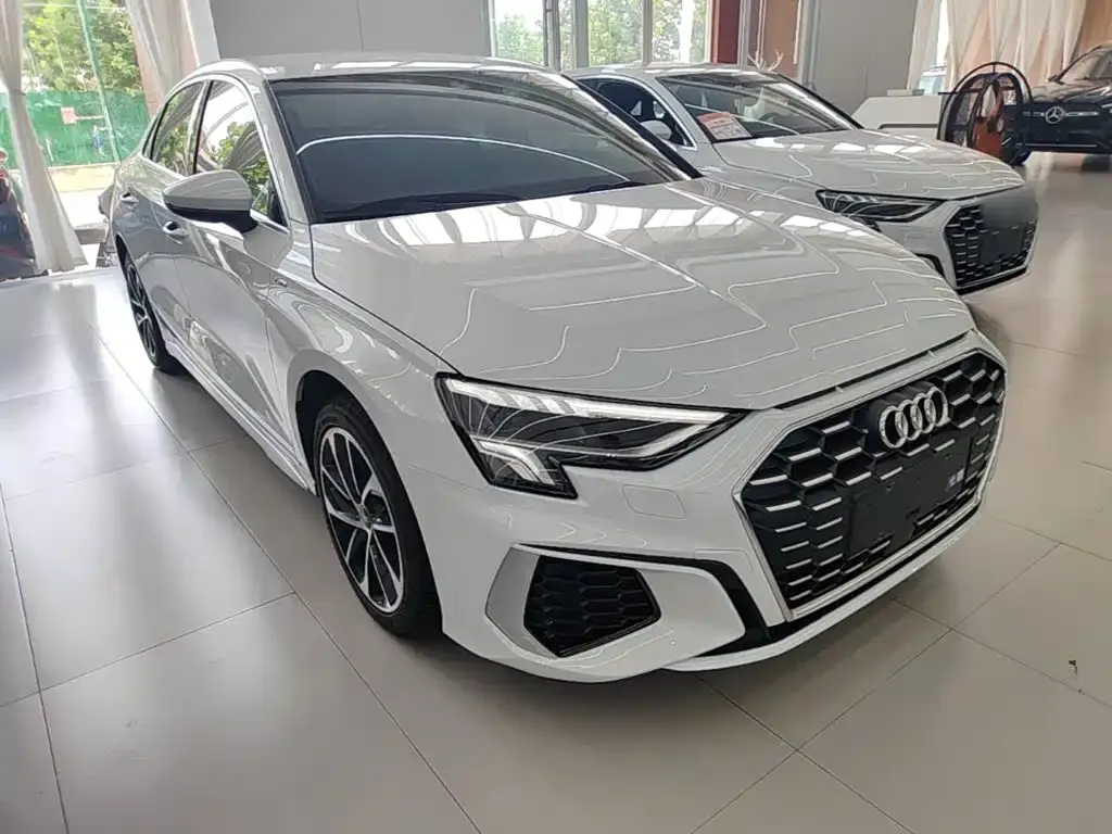 Audi A3 — фото 2