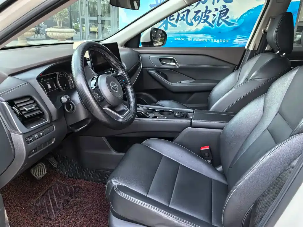 Nissan X-Trail — фото 9
