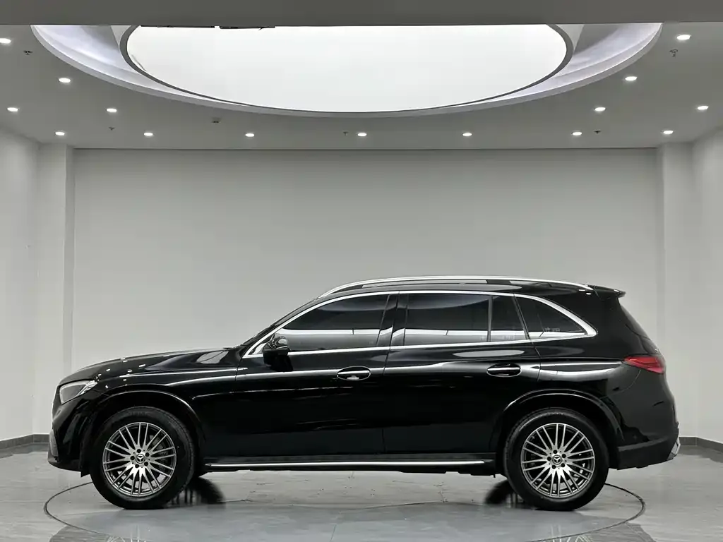 Mercedes-Benz GLC — фото 4
