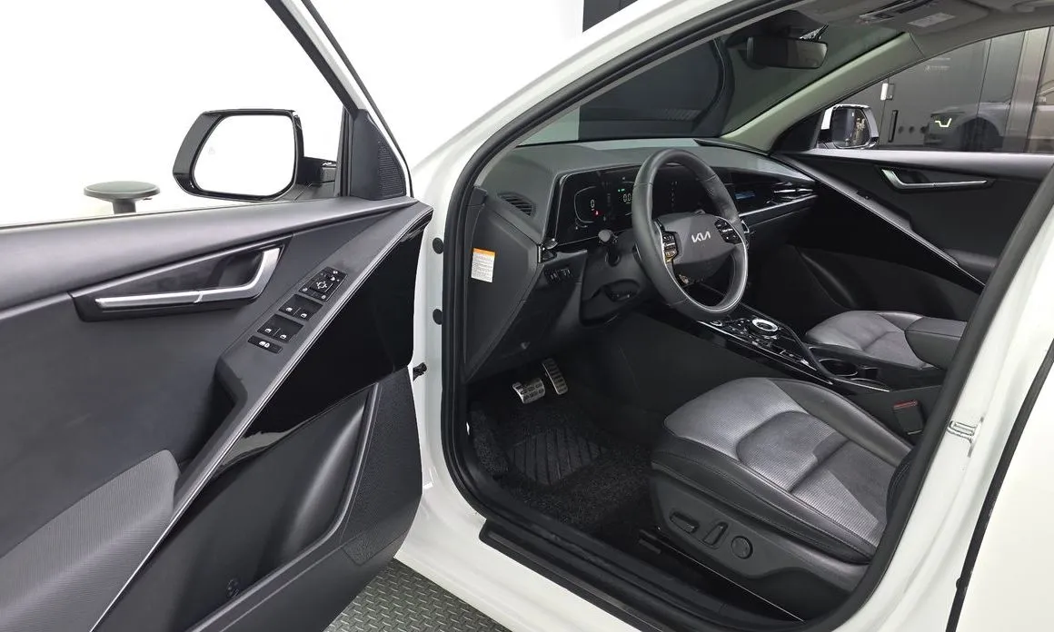 Kia Niro — фото 10