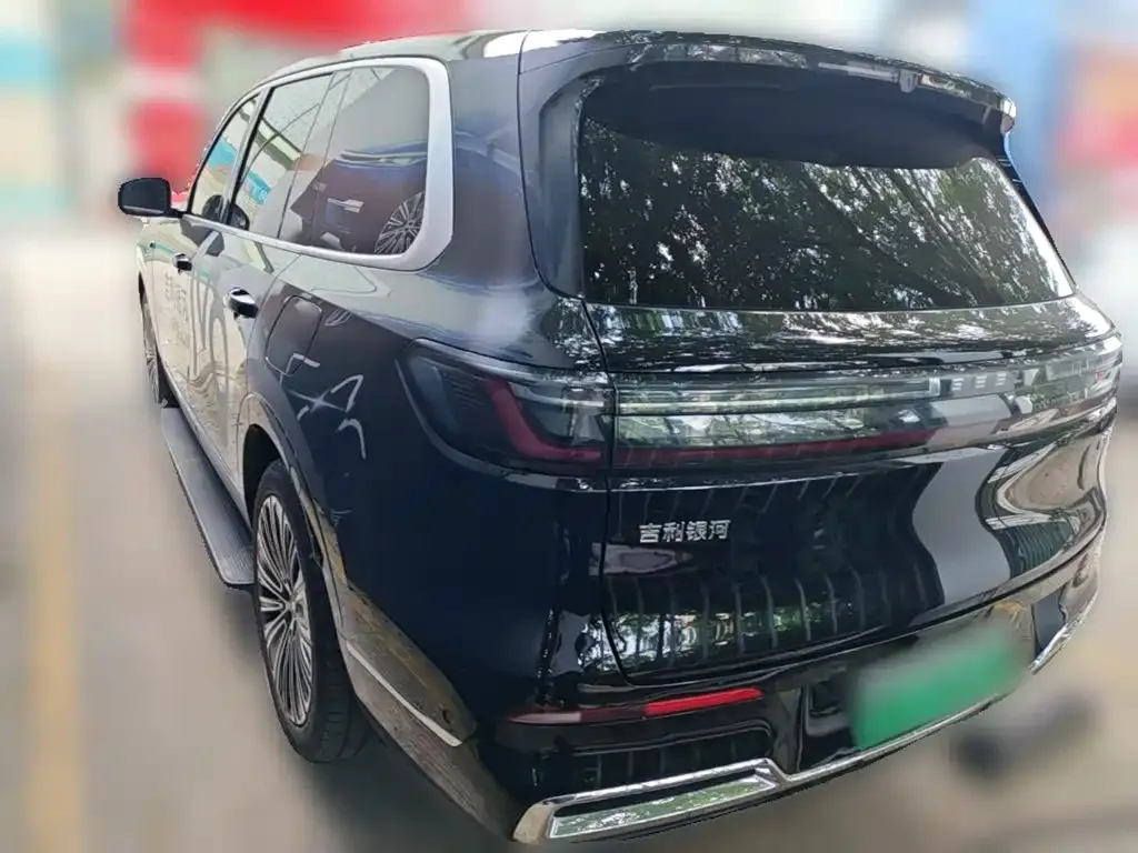 Geely Galaxy M9 — фото 10
