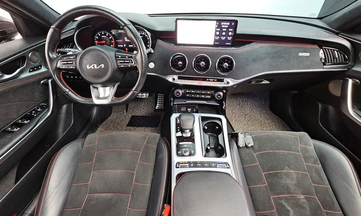 Kia Stinger — фото 10