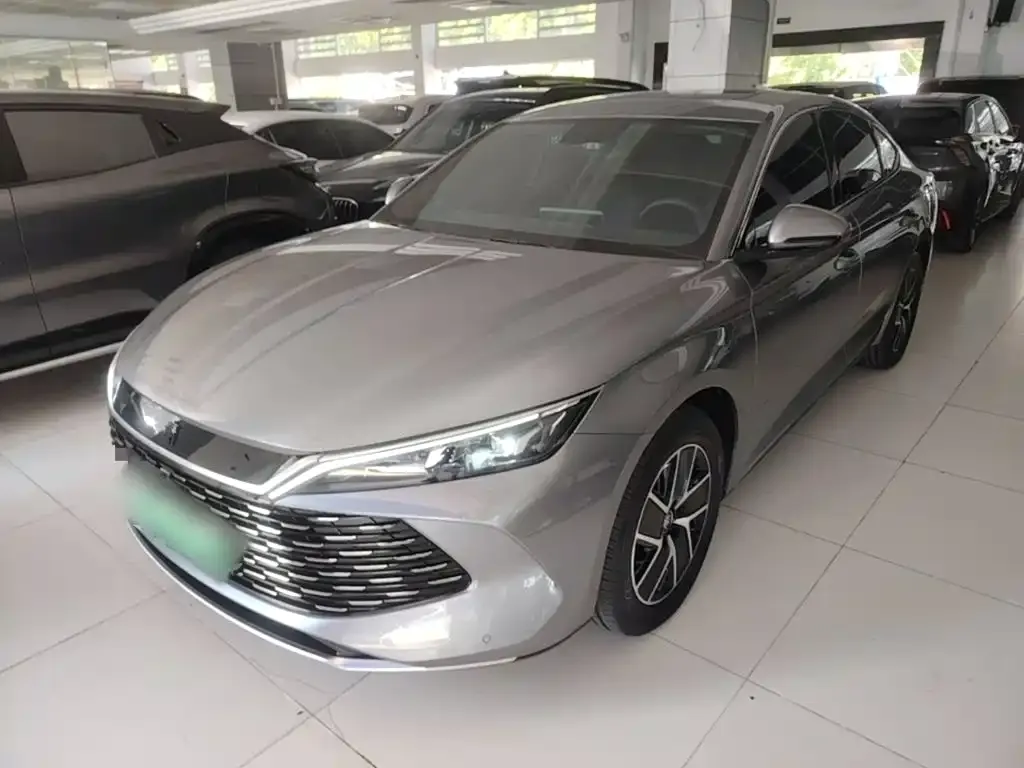 BYD Qin L — фото 1