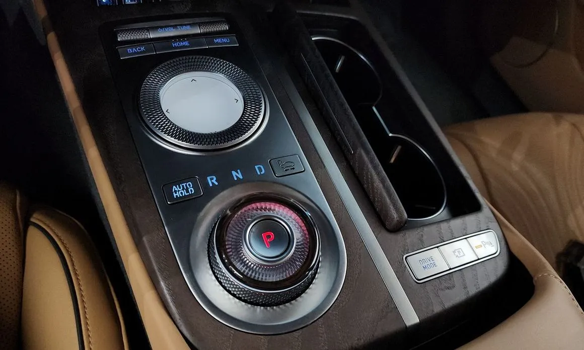 Genesis G80 — фото 10