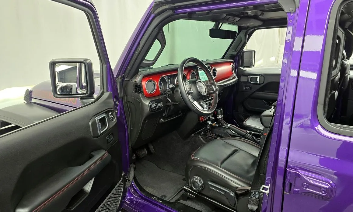 Jeep Wrangler — фото 9
