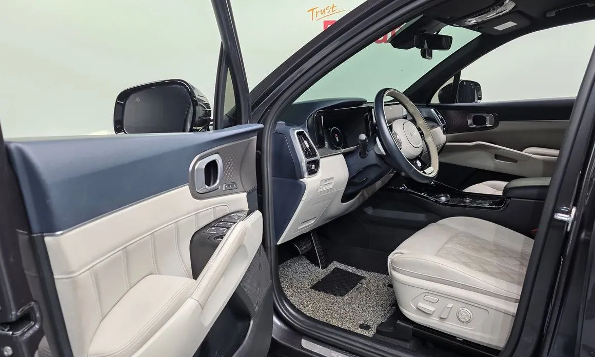 Kia Sorento — фото 7