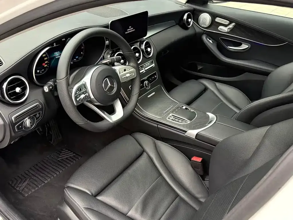 Mercedes-Benz C-Class — фото 10