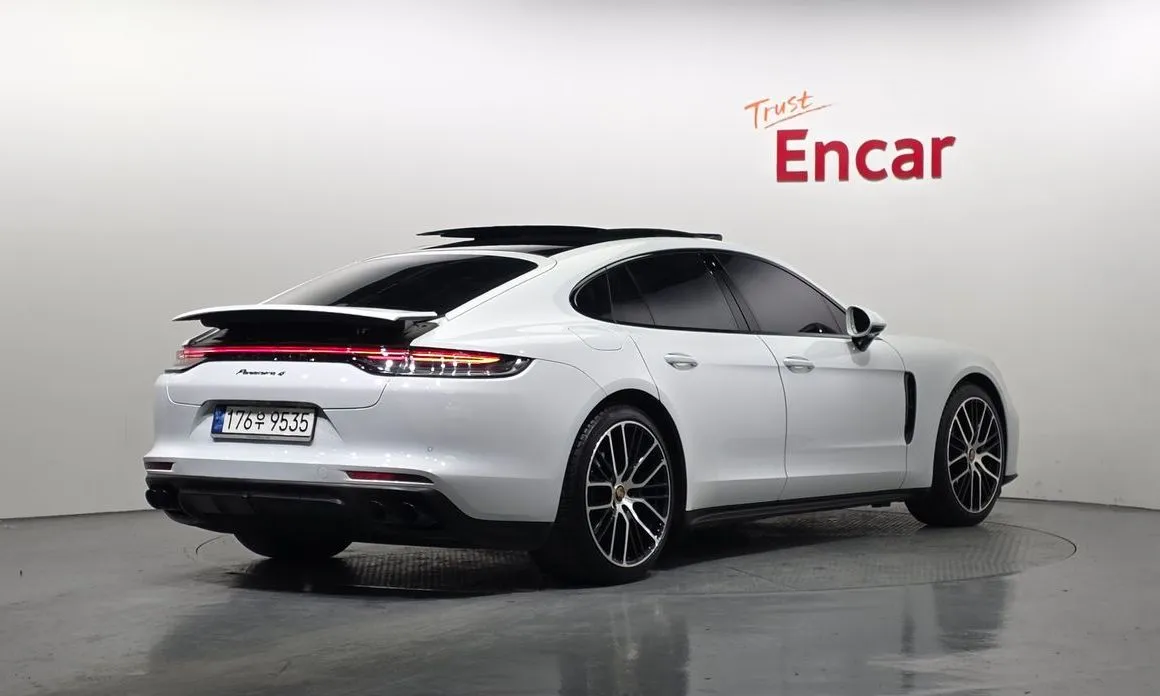 Porsche Panamera — фото 4