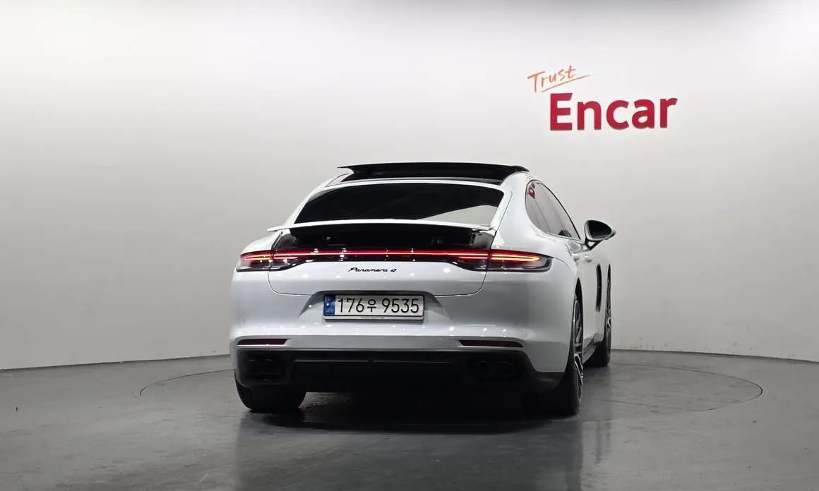 Porsche Panamera — фото 2