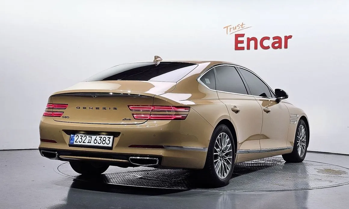 Genesis G80 — фото 9