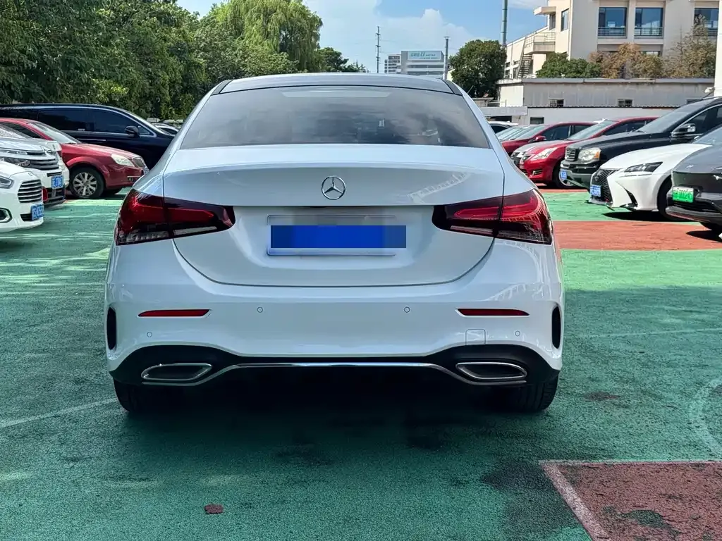 Mercedes-Benz A-Class — фото 10