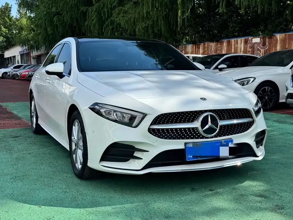 Mercedes-Benz A-Class — фото 4
