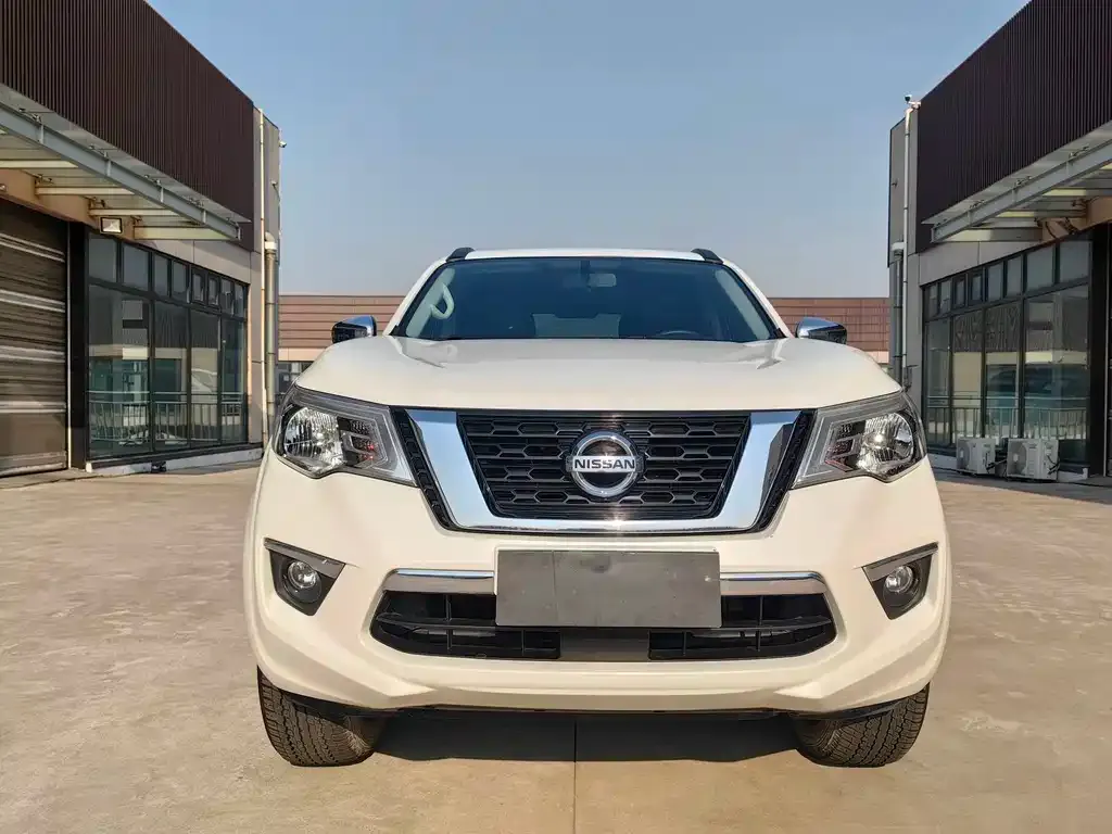 Nissan Terra — фото 7