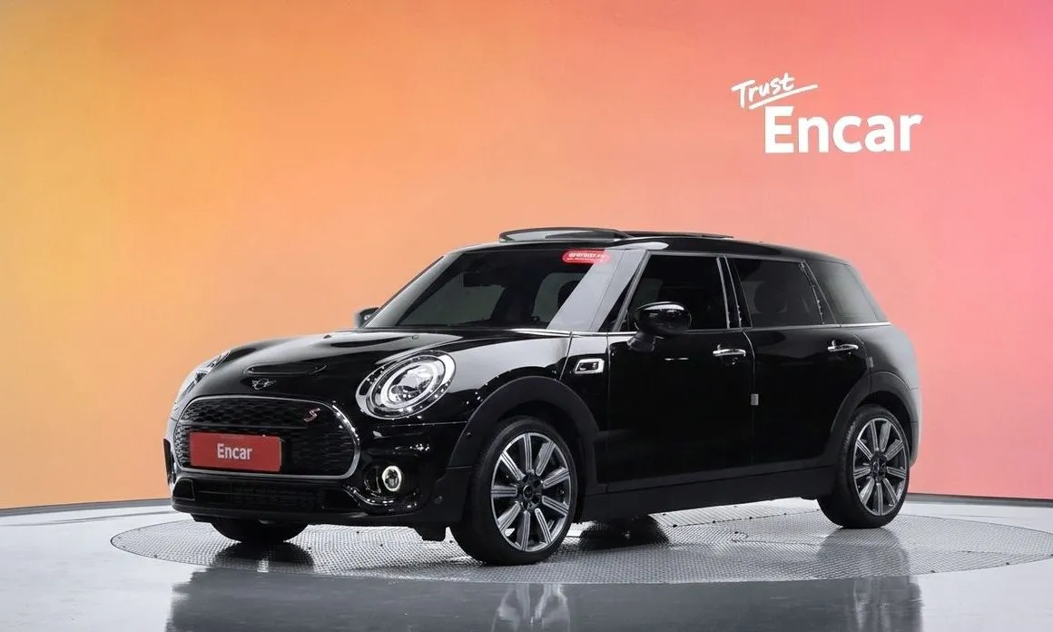 Mini Clubman — фото 1