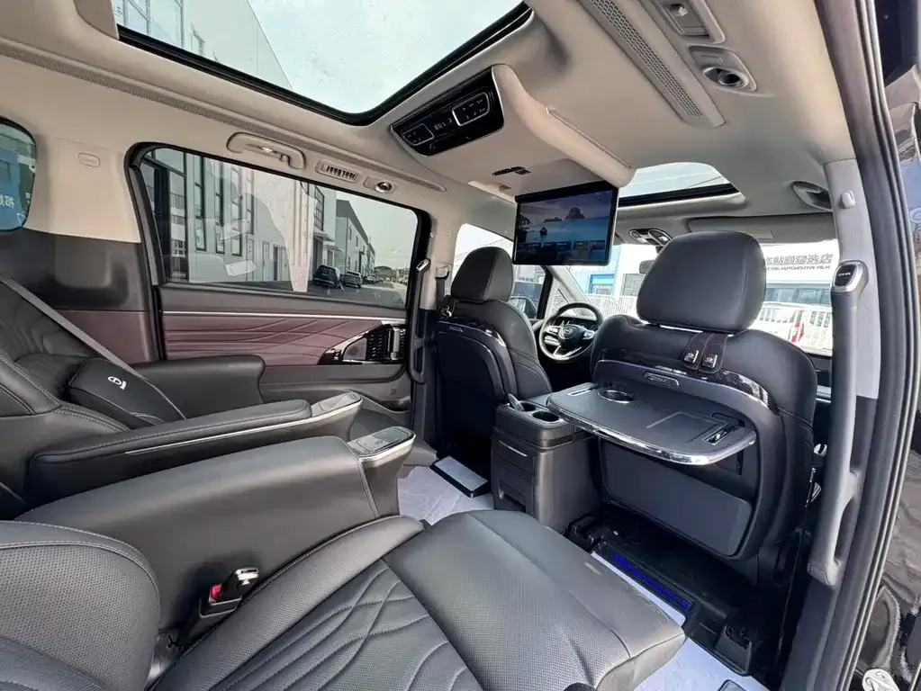 GAC Motor Trumpchi M8 — фото 3