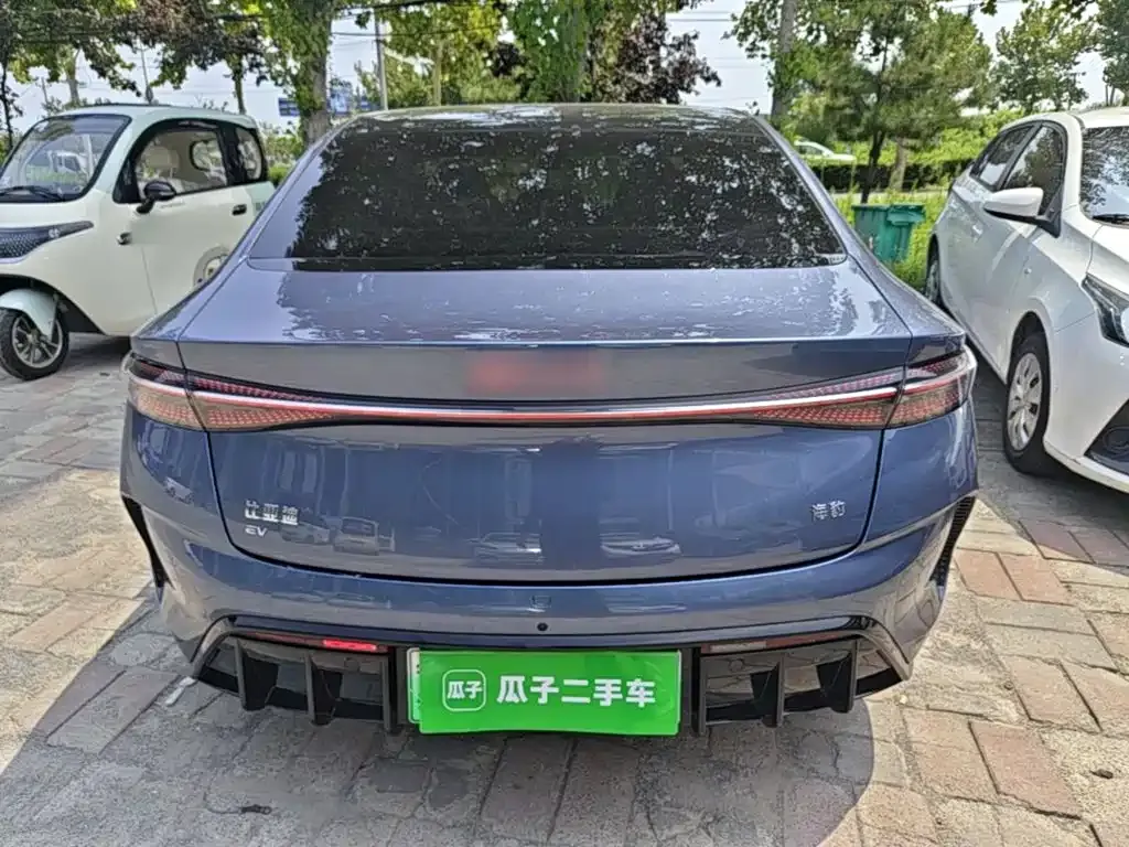BYD Seal — фото 7