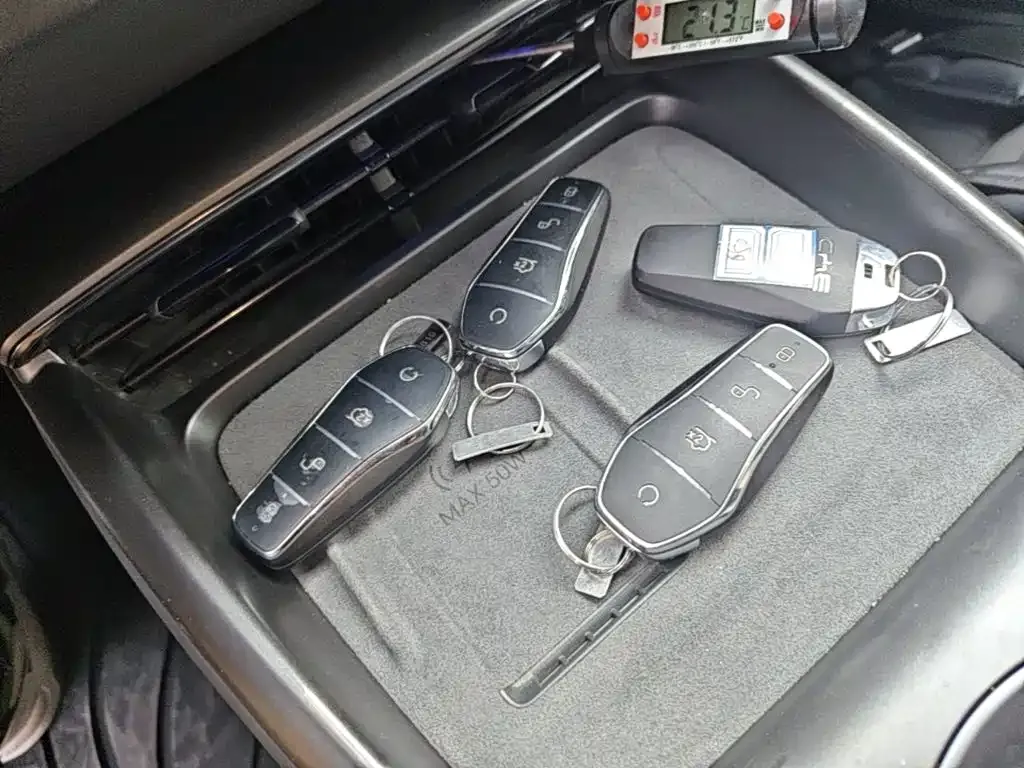 BYD Seal — фото 6