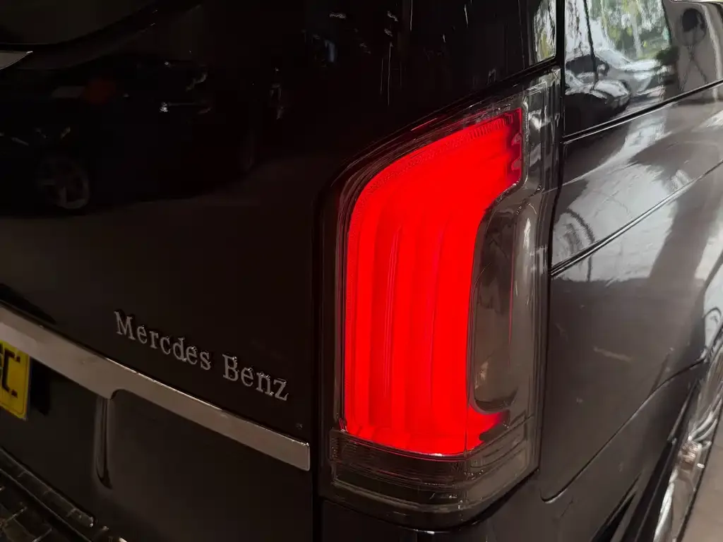 Mercedes-Benz Vito — фото 9