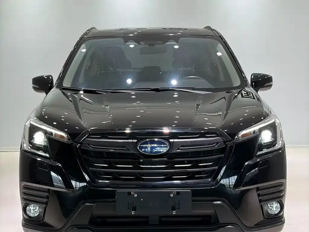 Subaru Forester — фото 4