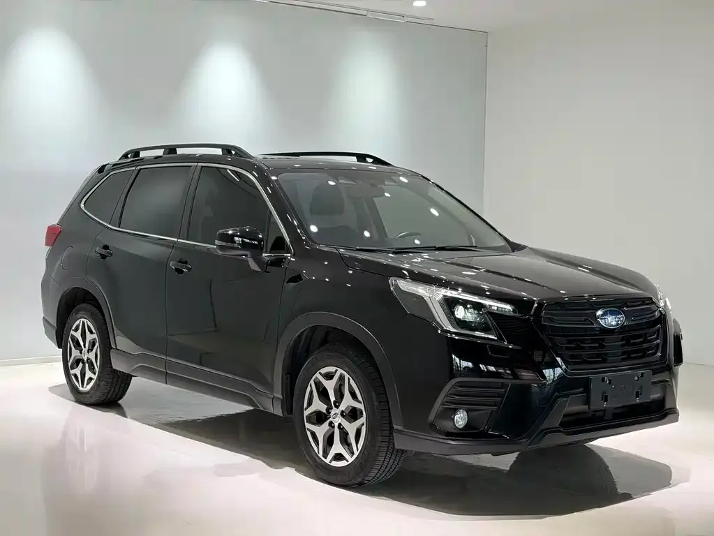 Subaru Forester — фото 9