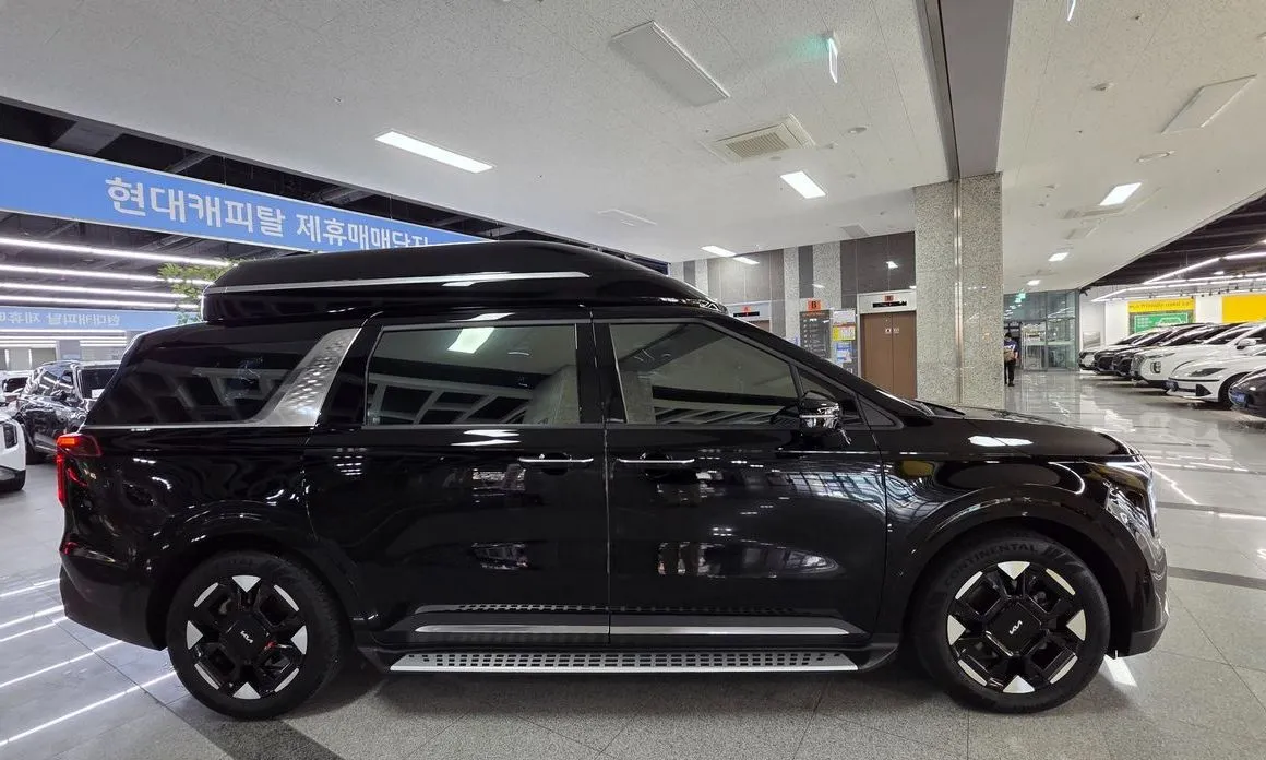 Kia Carnival — фото 10